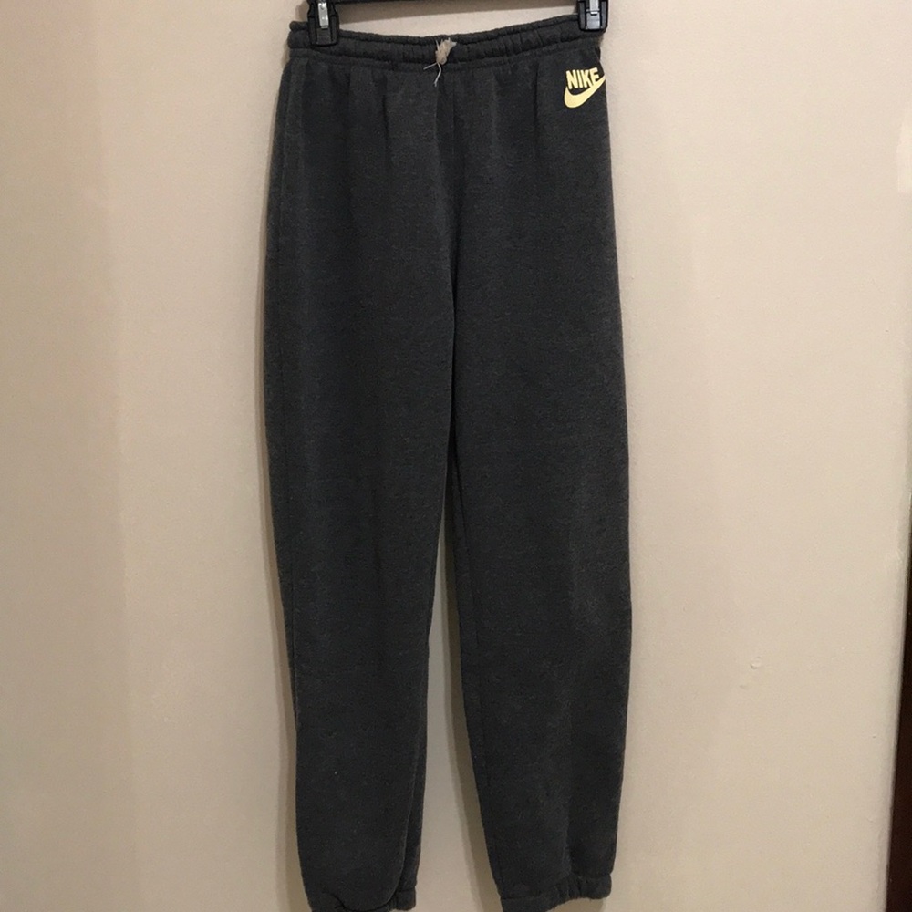 Nike Sweatpants